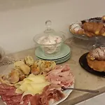 La Baia A Pochi Passi Dal * San Felice del Benaco