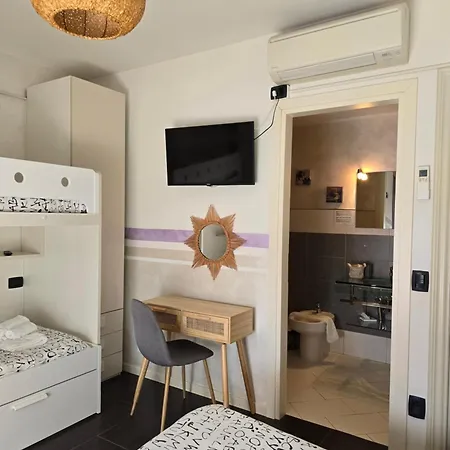 Holiday home Indipendente A Pochi Passi Dal San Felice del Benaco