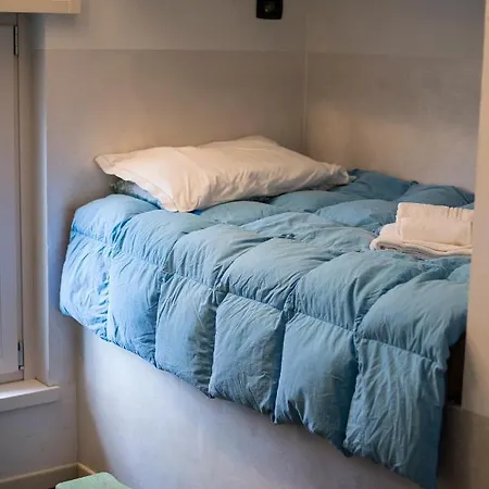 Holiday home Indipendente A Pochi Passi Dal San Felice del Benaco